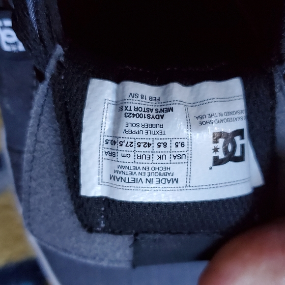 Astor TX SE - Shoes ADYS100423 size 9.5 worn once - Picture 4 of 4